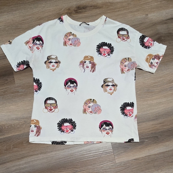 Zara Art To Wear Graphic Tee with Illustrated Faces Size S - Picture 1 of 8